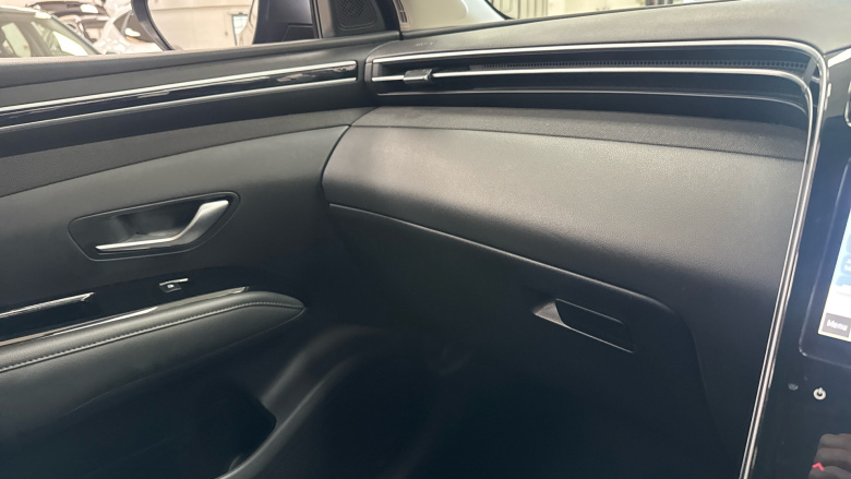 Hyundai TUCSON 1.6 TGDi 48V MHD SE Connect 5dr 2WD DCT Petrol Estate